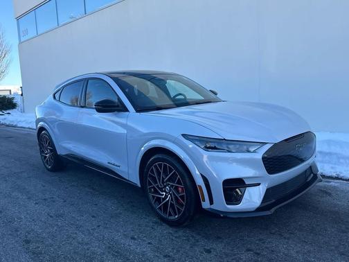 2021 Ford Mustang Mach-E GT