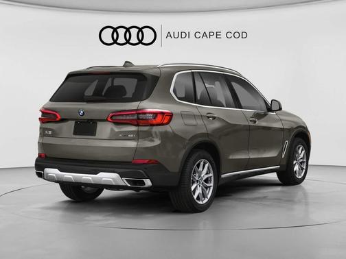 Manhattan Green Metallic 2022 BMW X5 xDrive40i
