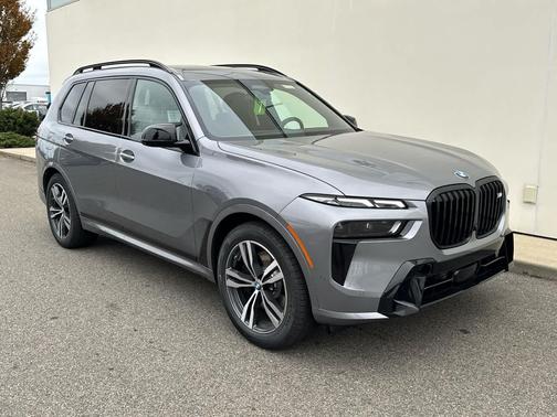 2026 BMW X7 M60i