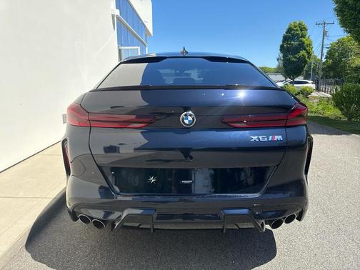 2021 BMW X6 M Base (A8)
