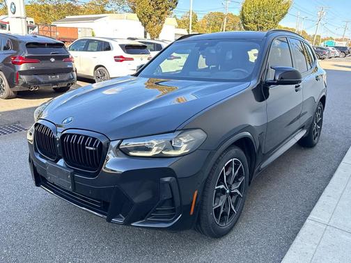 2023 BMW X3 M40i