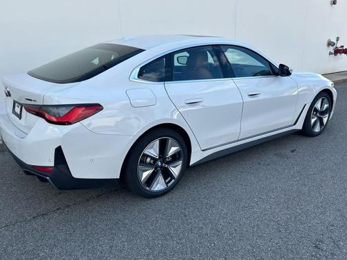 2026 BMW i4 Gran Coupe xDrive40
