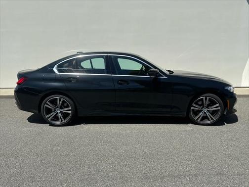 2024 BMW 330 i xDrive
