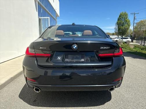 2024 BMW 330 i xDrive