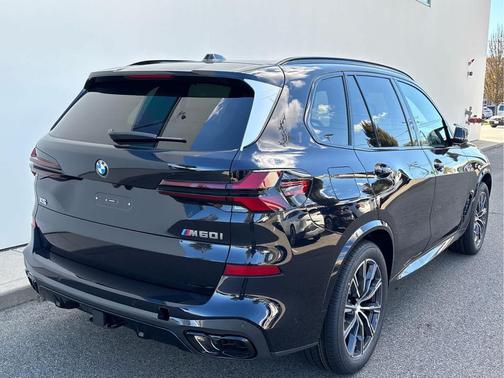 2026 BMW X5 M60i
