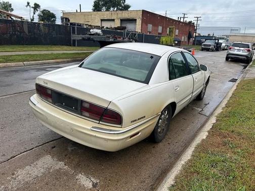 2004 Buick Park Avenue Base