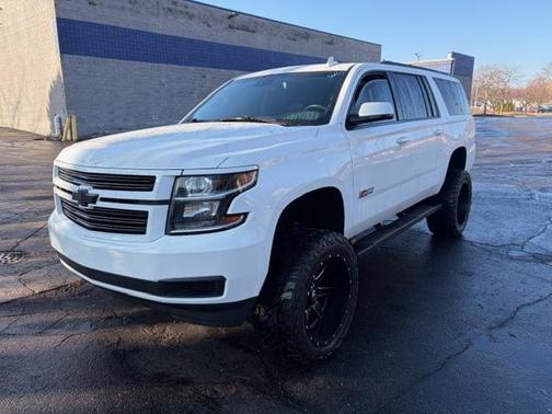 2019 Chevrolet Suburban LT
