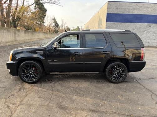 2012 Cadillac Escalade Premium