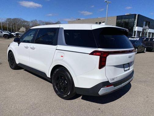 2026 Kia Carnival LX