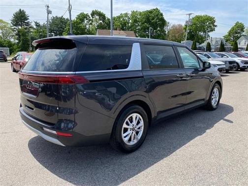 2023 Kia Carnival LX