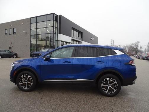 2024 Kia Sportage EX