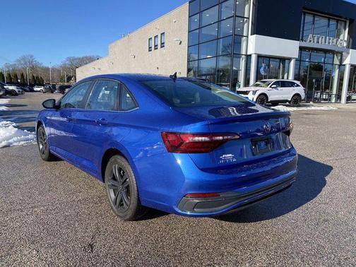 2024 Volkswagen Jetta 1.5T SE