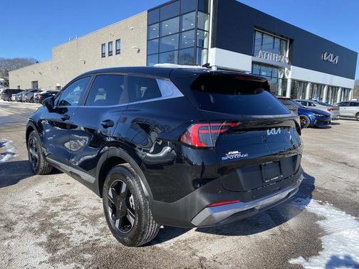 2026 Kia Sportage LX