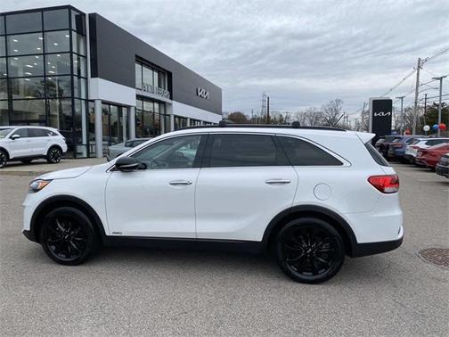 2019 Kia Sorento S
