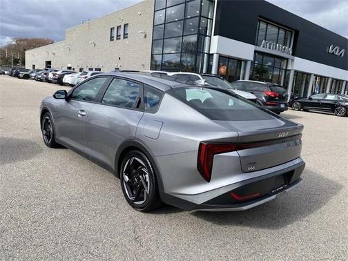 2025 Kia K4 EX
