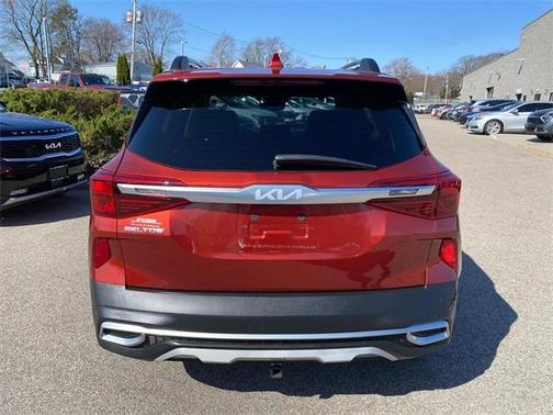 2022 Kia Seltos Nightfall