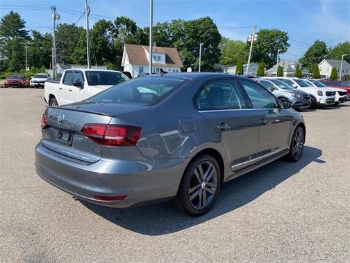 2018 Volkswagen Jetta 1.8T SEL