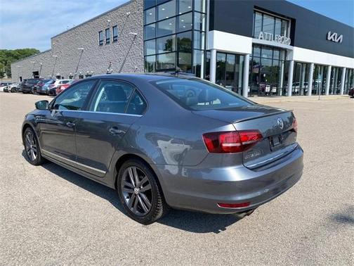 2018 Volkswagen Jetta 1.8T SEL