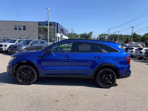 Sapphire Blue 2023 Kia Sorento SX