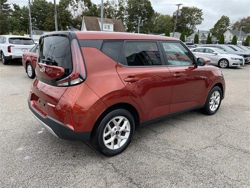 2023 Kia Soul S