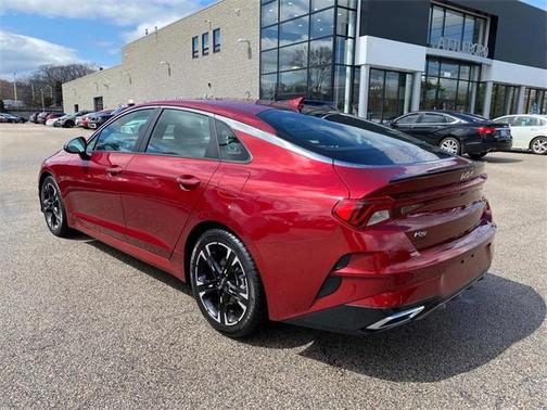2022 Kia K5 GT-Line