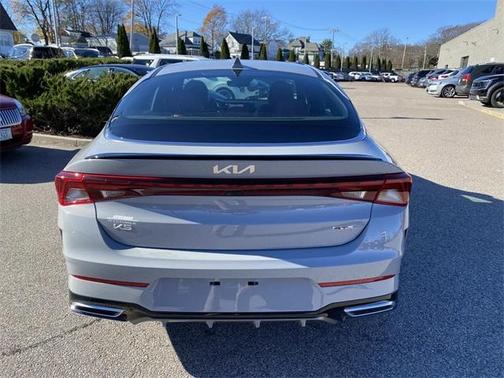 2024 Kia K5 GT-Line