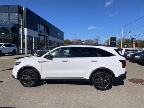 2022 Kia Sorento X-Line EX