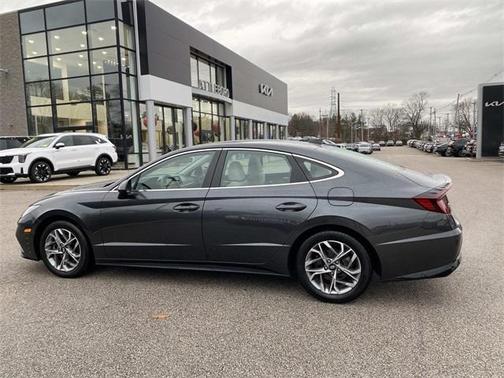 2023 Hyundai SONATA SEL