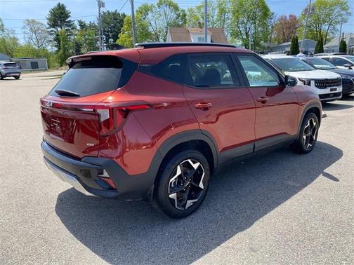 2025 Kia Seltos S