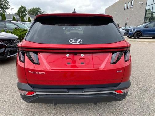 2023 Hyundai TUCSON SEL