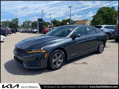 2022 Kia K5 LXS