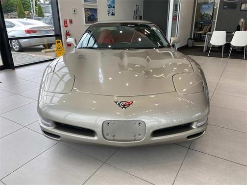 2000 Chevrolet Corvette Base