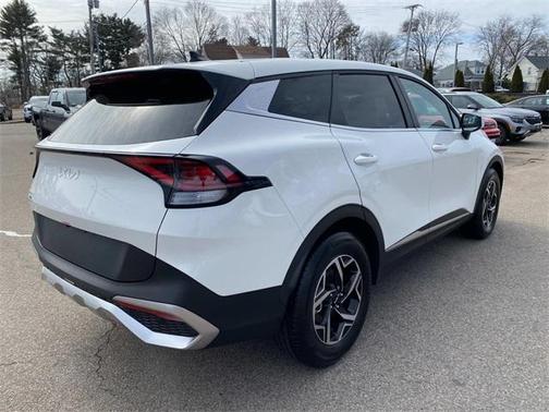 2024 Kia Sportage LX