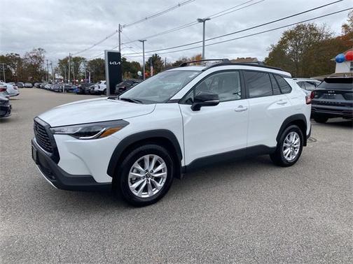 2025 Toyota Corolla Cross LE