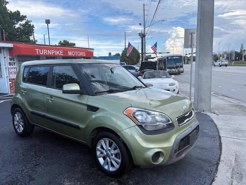 2013 Kia Soul +