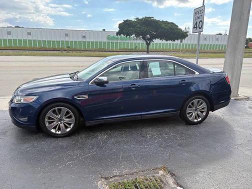2012 Ford Taurus Limited AWD 4dr Sedan