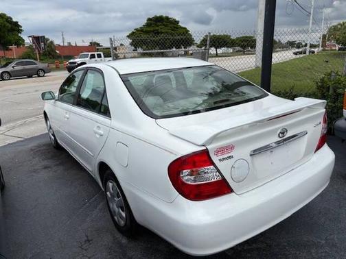 2003 Toyota Camry LE