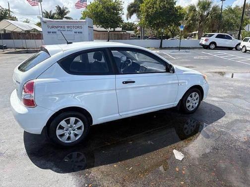 2009 Hyundai Accent GS