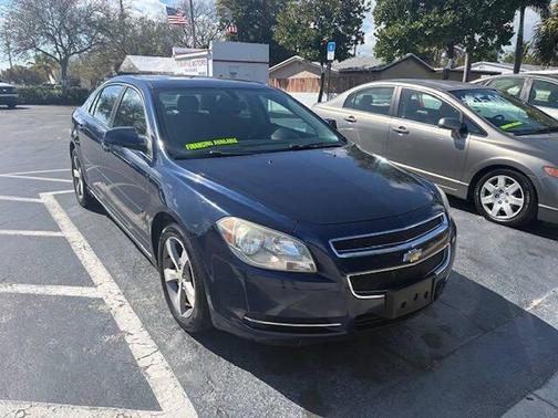 2011 Chevrolet Malibu 1LT