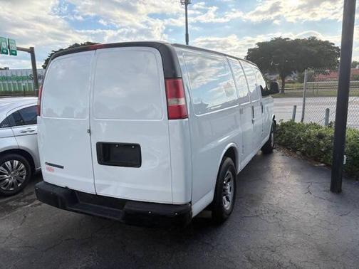 2014 Chevrolet Express 1500 1500 3dr Cargo Van