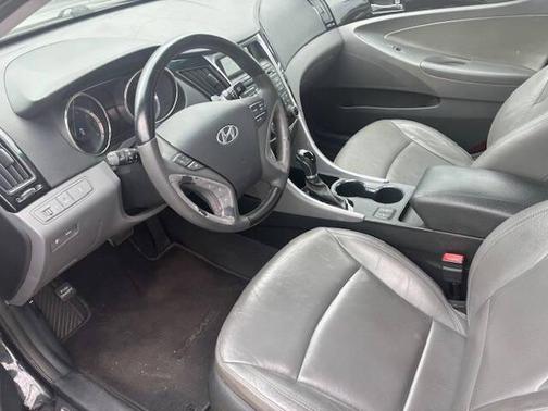 2011 Hyundai SONATA SE 2.0T