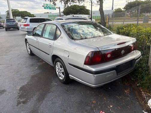 2004 Chevrolet Impala Base