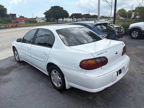 2000 Chevrolet Malibu LS