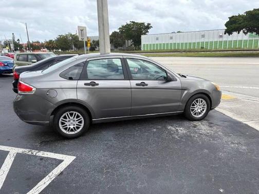 2010 Ford Focus SE