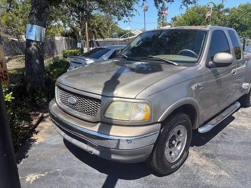 Arizona Beige Metallic 2003 Ford F-150 Lariat Flareside