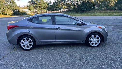 2011 Hyundai ELANTRA Limited