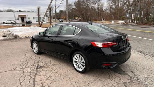2016 Acura ILX Technology Plus Package