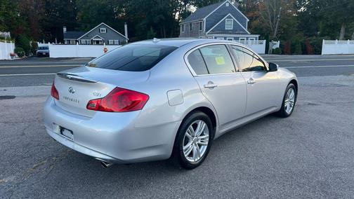 2010 INFINITI G37x Base