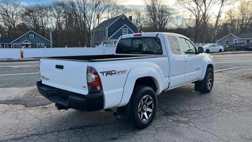 2014 Toyota Tacoma Base