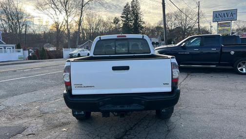 2014 Toyota Tacoma Base